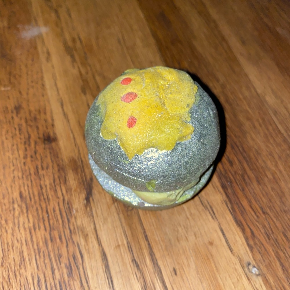 LUSH cosmetics bubble bar
